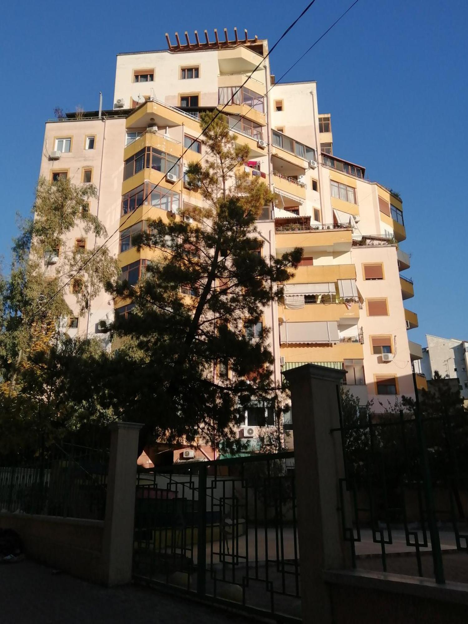 Apartament Tirana Center - Family & Friends - 3Bdr - Perfect For 8 Tirana