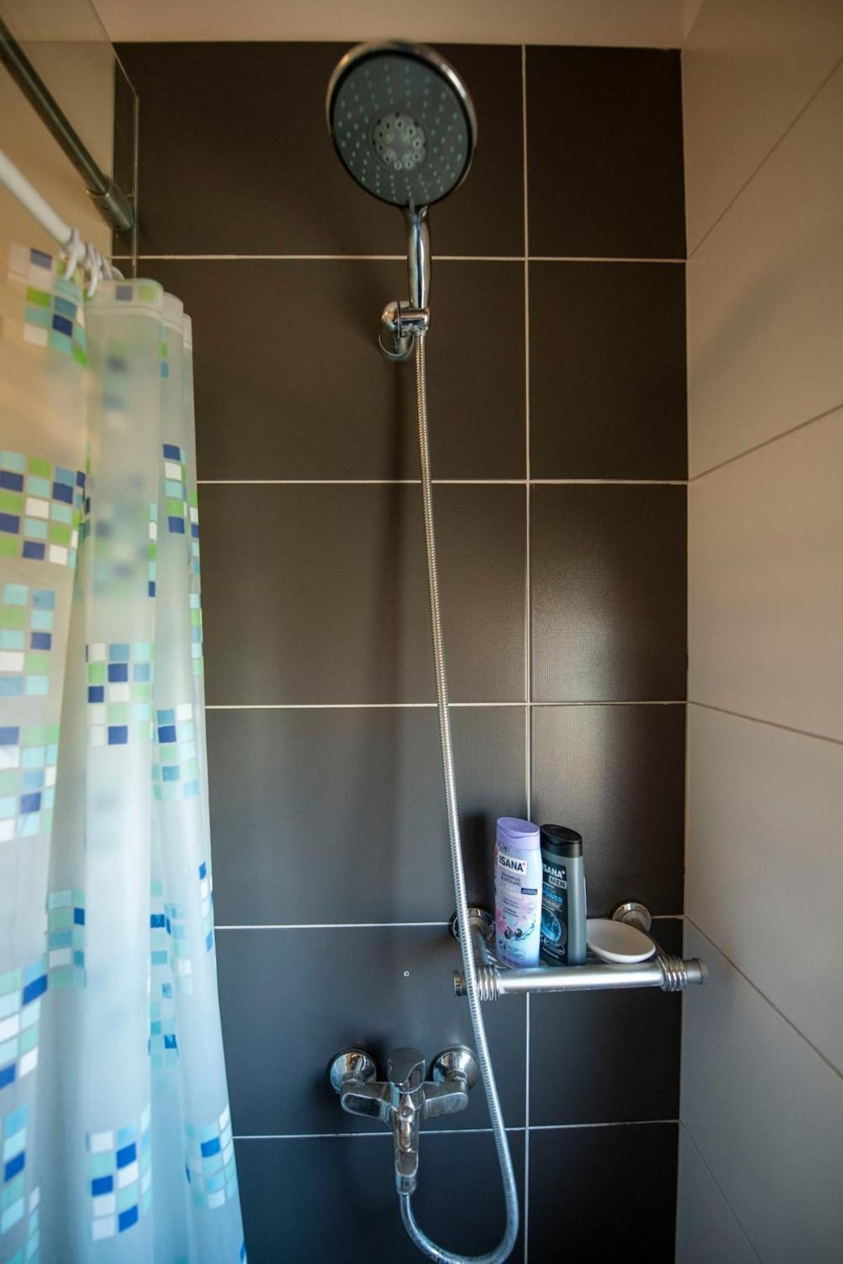 Apartament Tirana Center - Family & Friends - 3Bdr - Perfect For 8 Tirana