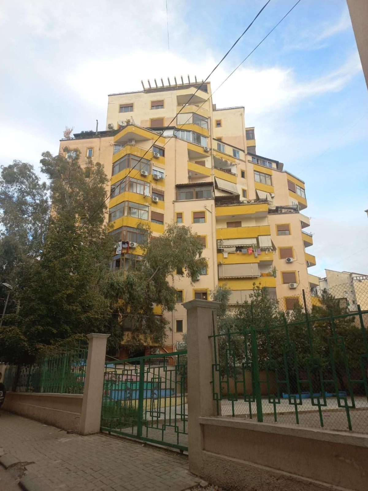 Tirana Center - Family & Friends - 3Bdr - Perfect For 8 Apartament