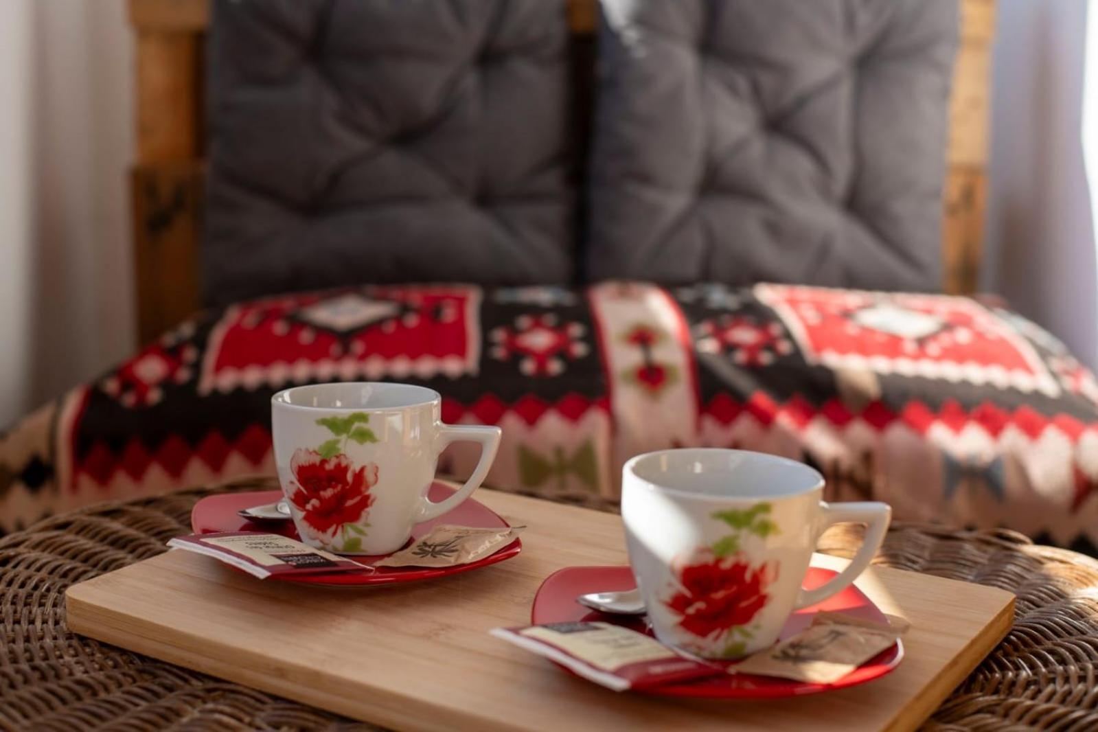 Apartament Tirana Center - Family & Friends - 3Bdr - Perfect For 8