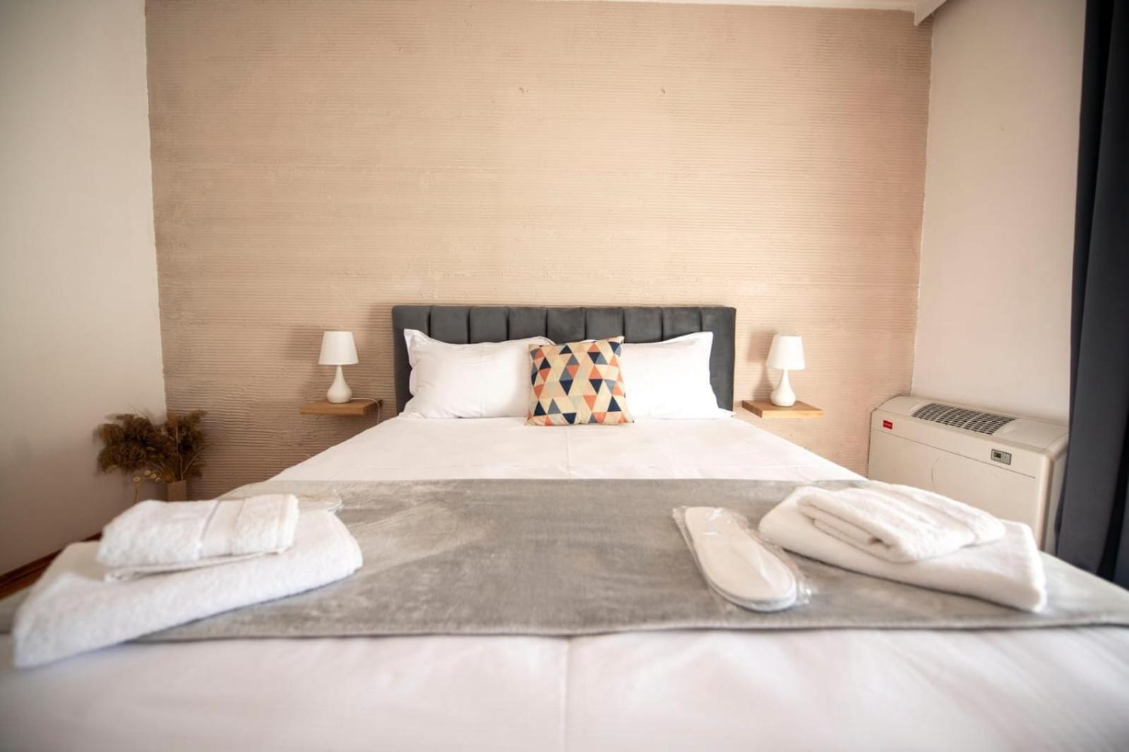 Tirana Center - Family & Friends - 3Bdr - Perfect For 8